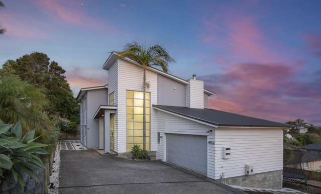 Location! Spacious, Tranquil Family Living