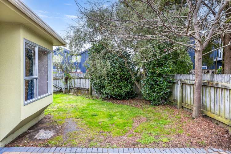 2/2 Laughton Street Taupo_3