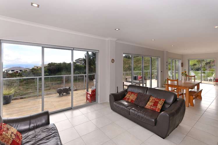 372 Princes Drive Britannia Heights_19