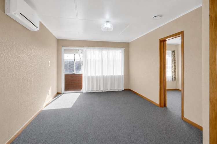 1/42 Egmont Street Hawera_5