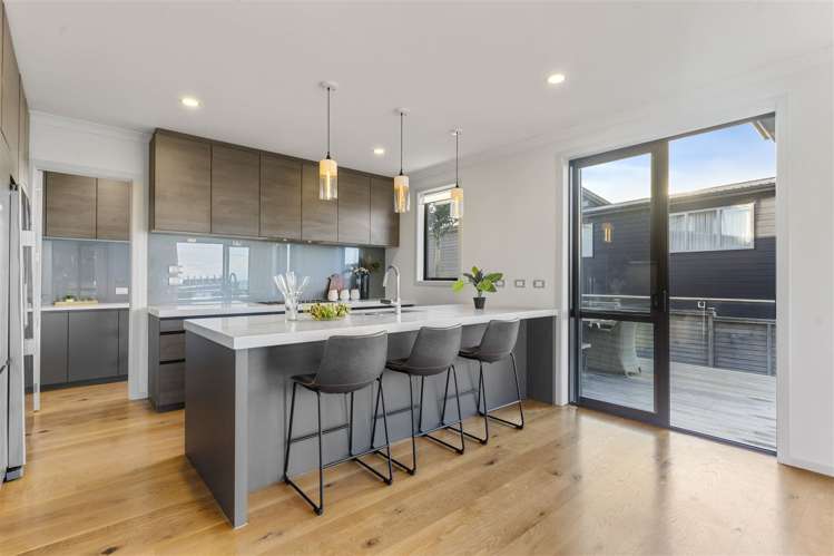 11 Headland Drive Long Bay_6