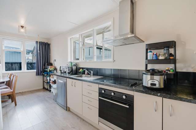 38 Douglas Crescent Fairfield_2