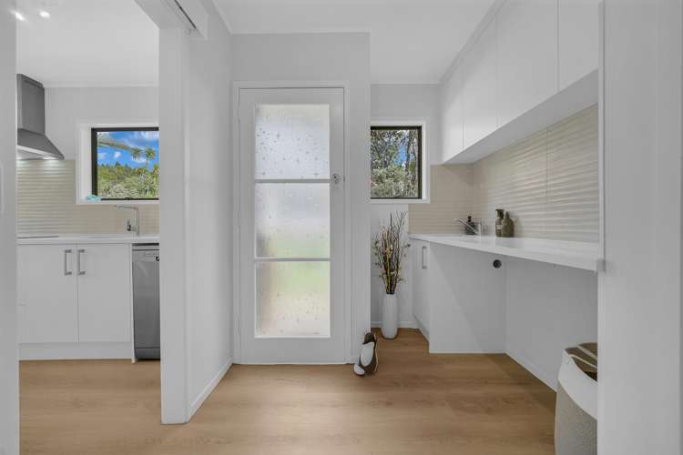 12 Sonnenberg Way Titirangi_13