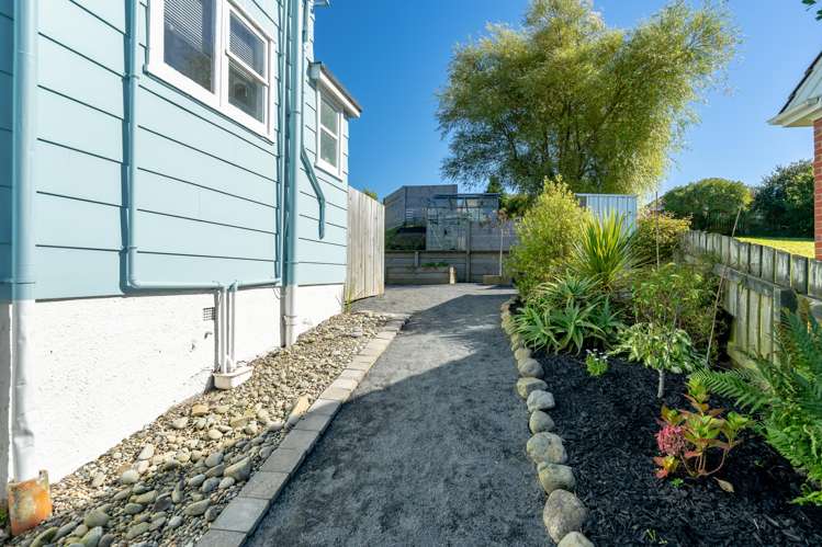 61 Panmure Avenue Calton Hill_24