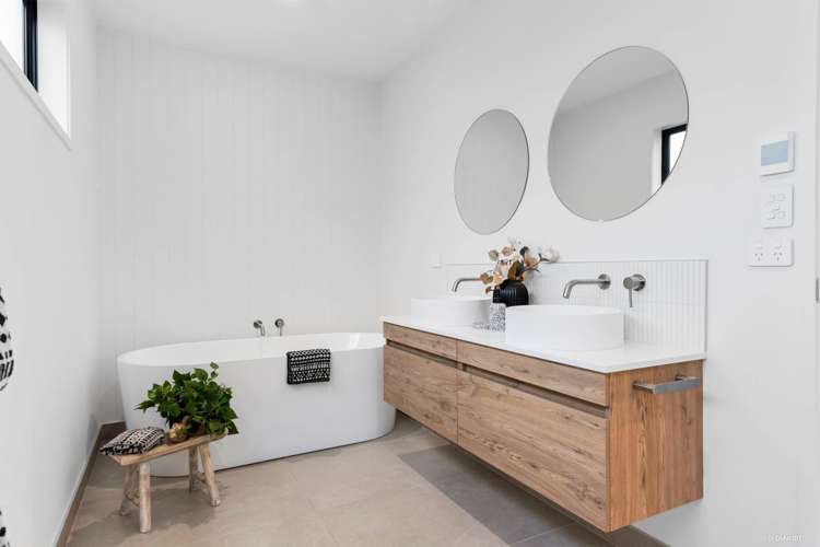 1/205f Ingram Road Bombay_14