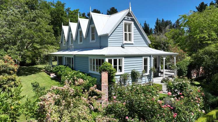 211 Summerhill Road Cust_45