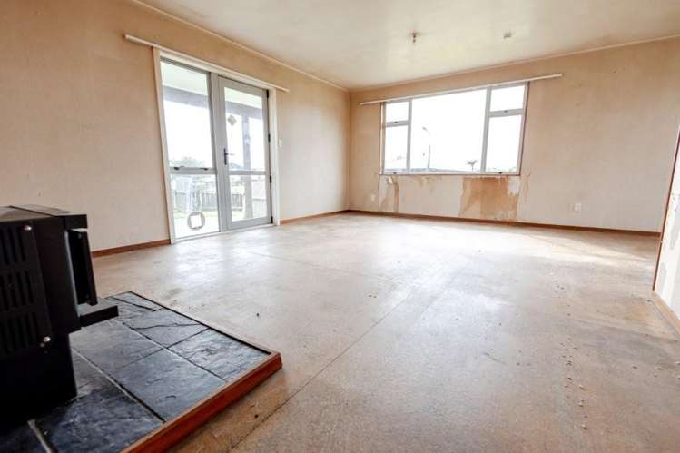 37 Arnott Heights Greymouth_8