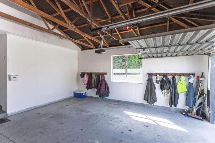 22 Pine Street Mangapapa_26