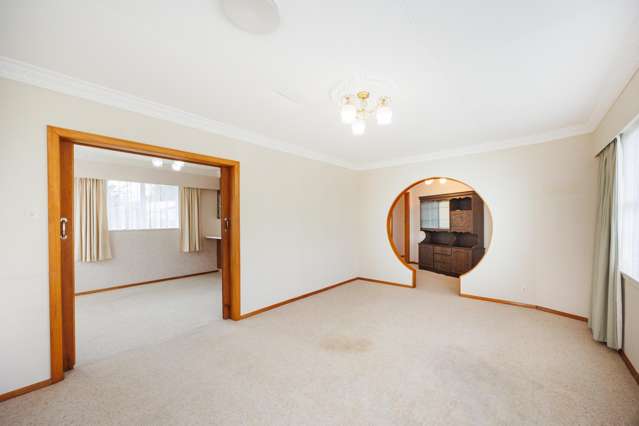 8 Somerset Crescent Highbury_4