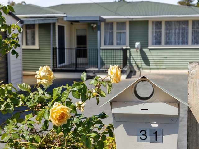 31 Aberfoyle Street Dinsdale_2