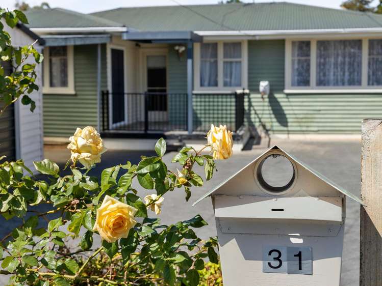 31 Aberfoyle Street Dinsdale_2