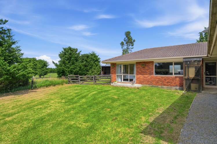 639 Depot Road Burnt Hill_36