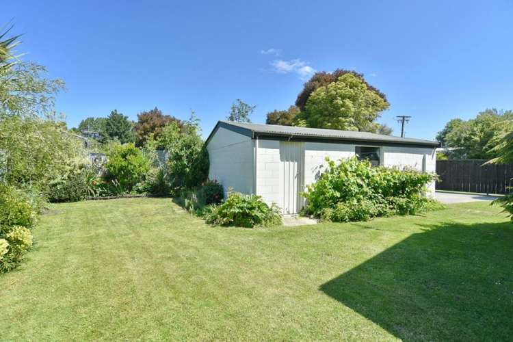 1 Mckenzie Place Waikuku Beach_18