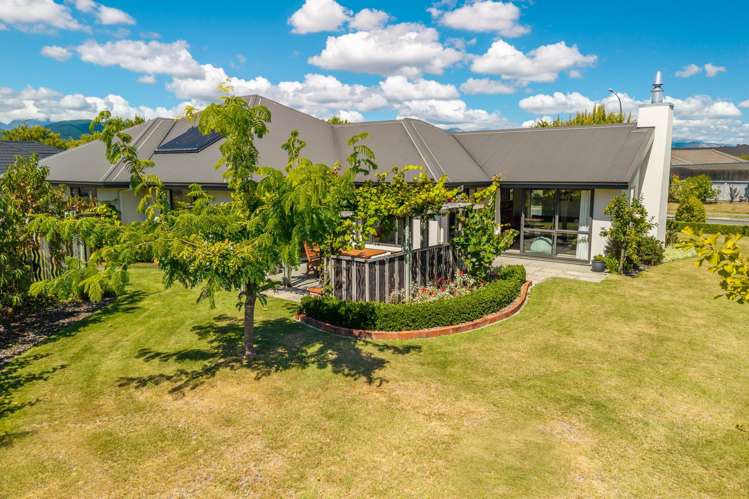 38 Hollybush Drive Brightwater_20