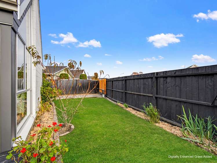46 Delaware Crescent Russley_26