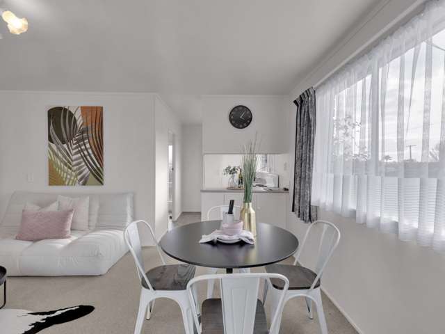 73 Tuhikaramea Road Dinsdale_2