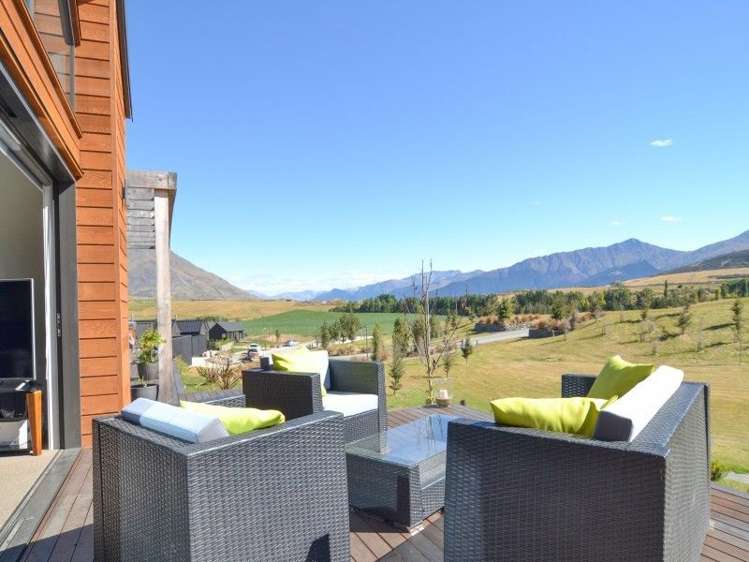 46 Falconer Rise Jacks Point_15