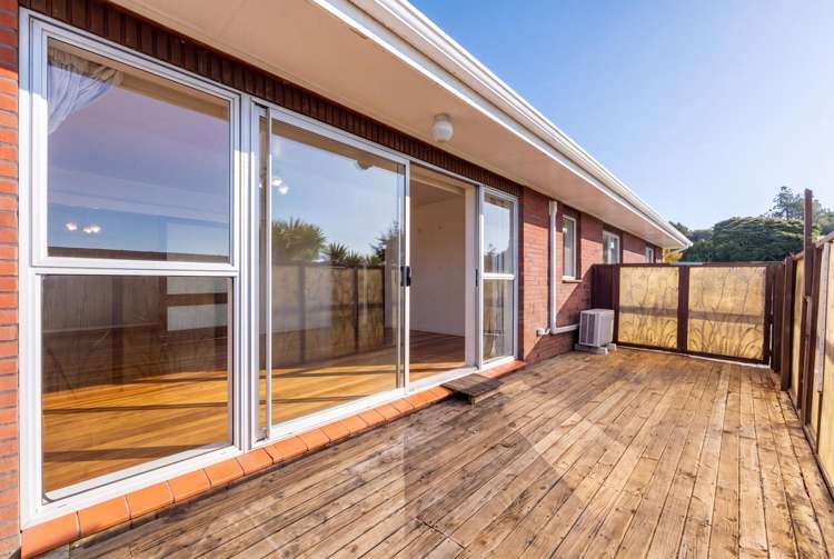 8 McDowell Crescent Hillcrest_3