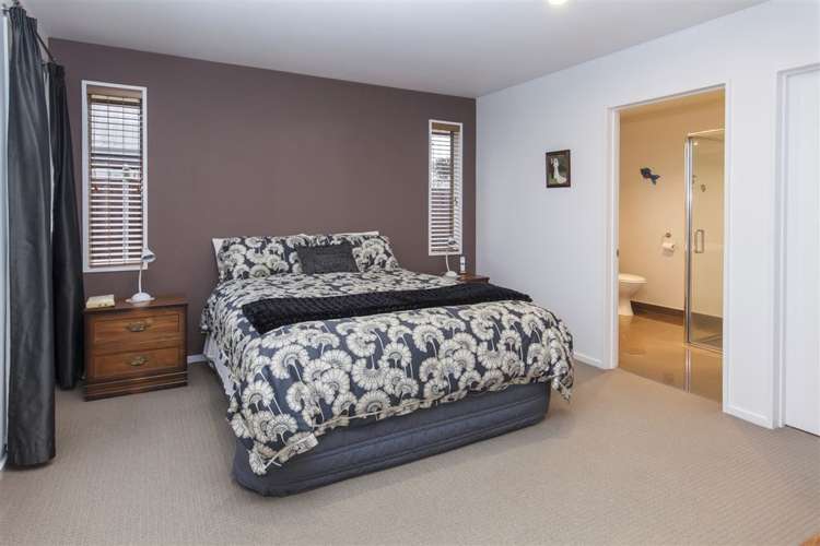 72a Dunedin Street Redwood_8