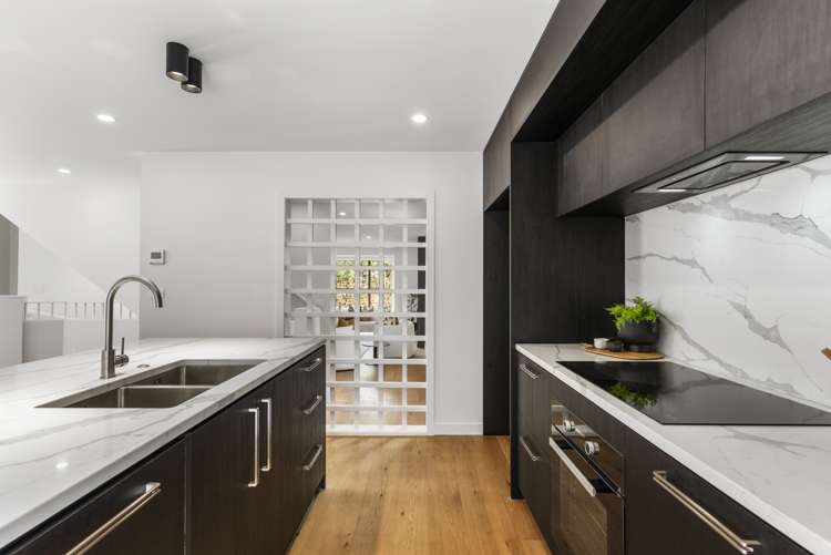 136b Paritai Drive Orakei_5