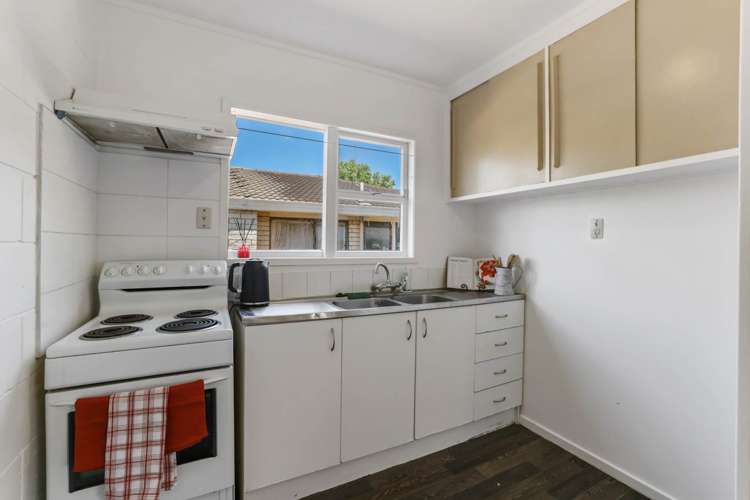 2/17 Woolfield Road Papatoetoe_8