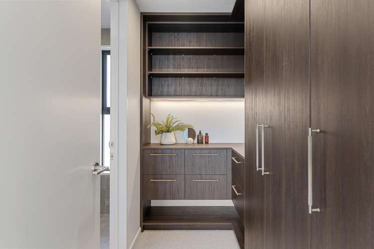 2 and 3/34 Gordon Avenue St Albans_12