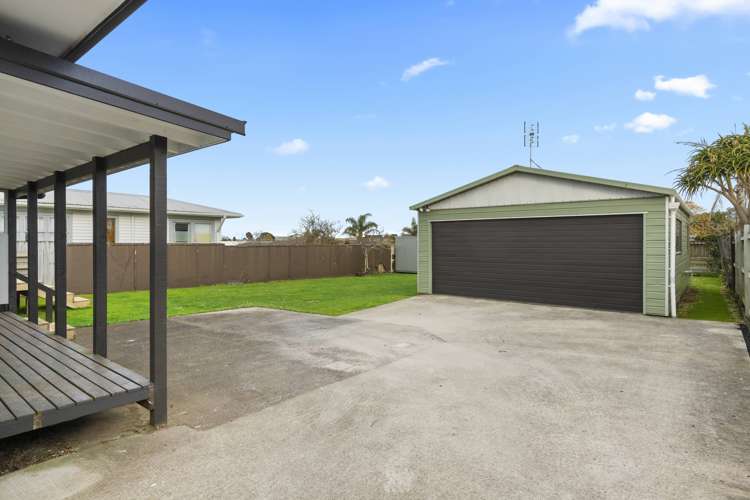 18 Russell Avenue Pukekohe_16