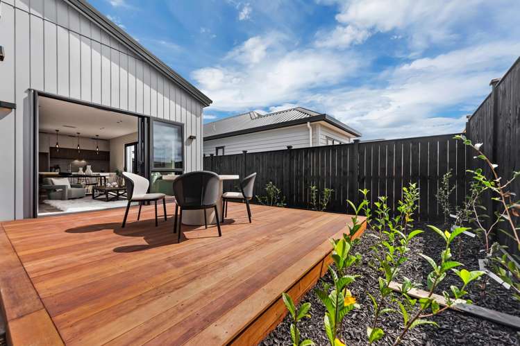 14 Tipu Crescent Milldale_16