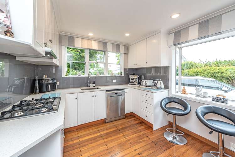 31 Brassey Road Saint Johns Hill_5