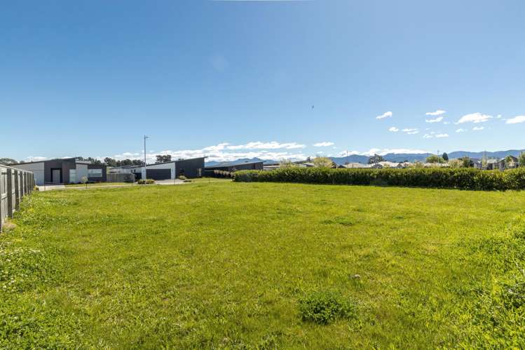 9 Kittyhawk Road Burleigh_10