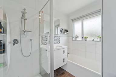 1/19 Diorella Drive_3