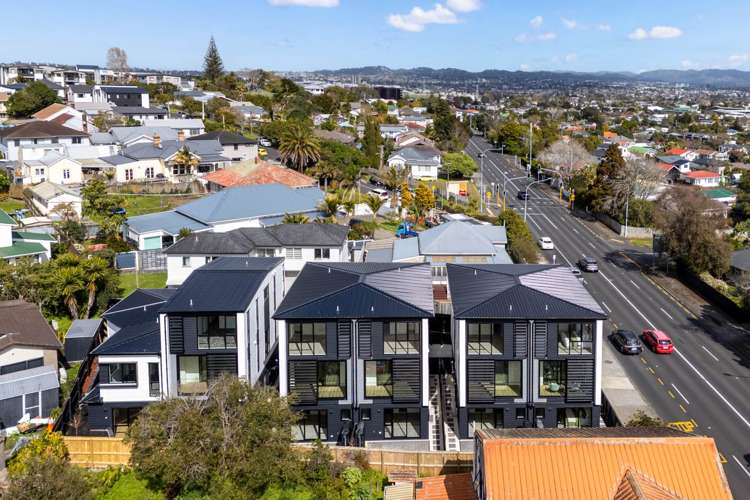 1-4, 1664 Great North Road Avondale_27