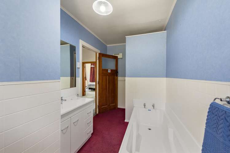 284 Estate Road Clinton_12