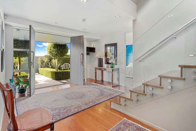 81 Seacliffe Avenue Narrow Neck_4