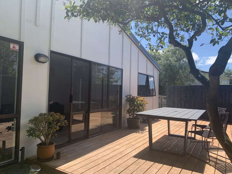 36b Millers Road Brookfield_11