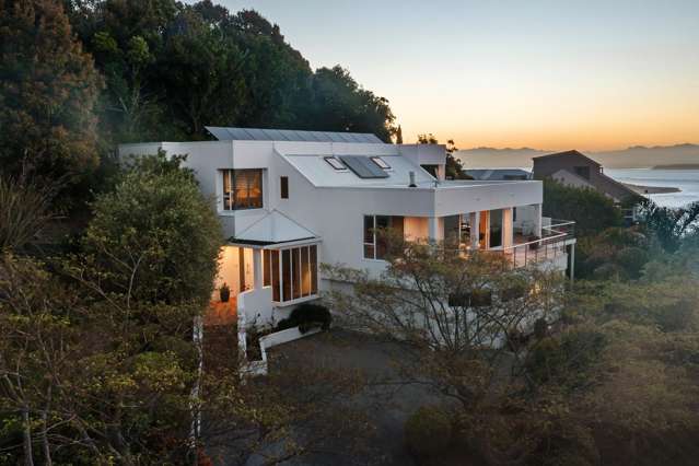 Striking Views, Sophisticated Living