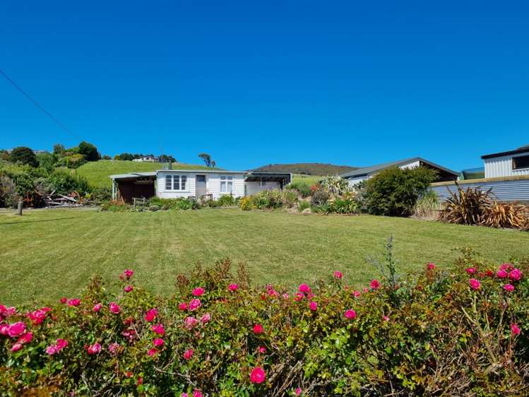 19 Herbert Street Riverton_15