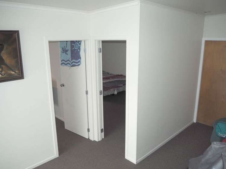 28 Ronald Place Manurewa_7