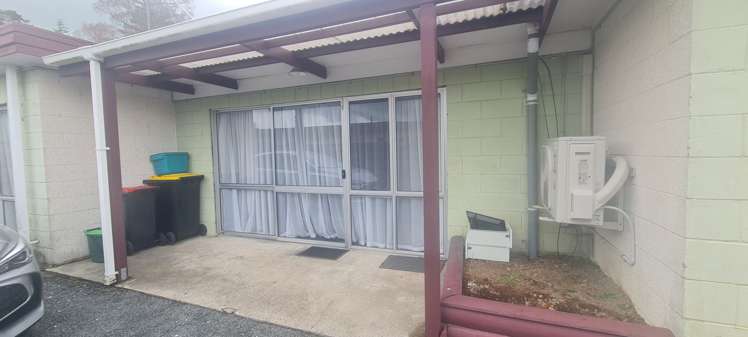 2/5 Waverley Avenue_0