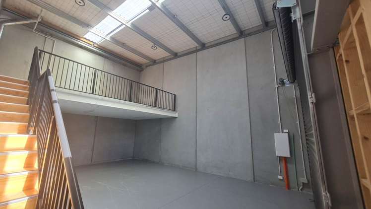 Unit 8/36 Peters Way Silverdale_2