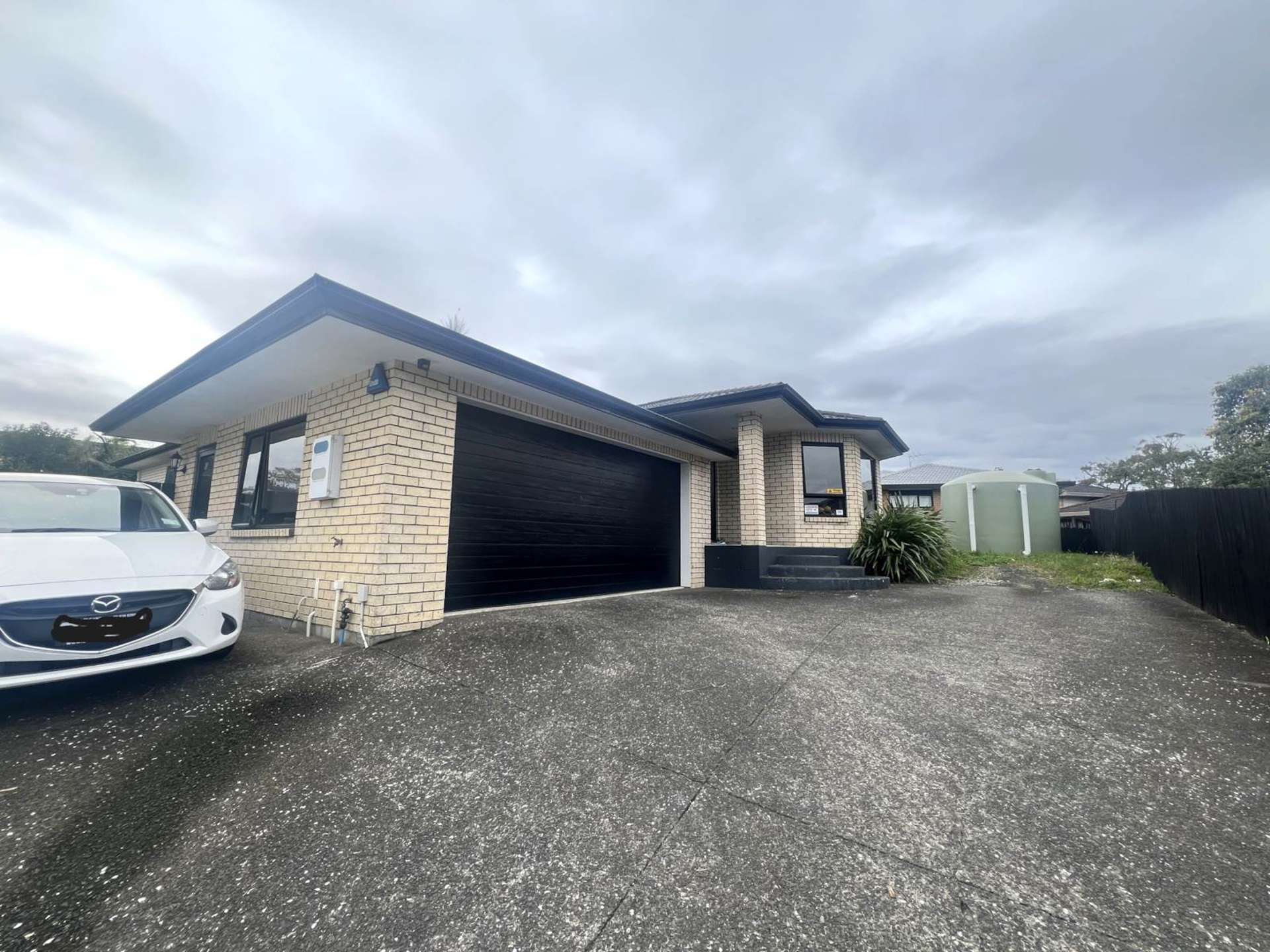 7 Makora Road Massey_0