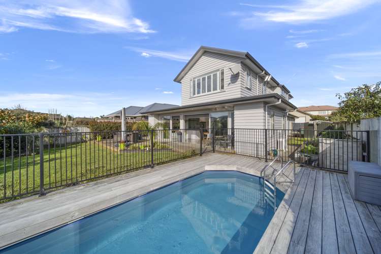 6 Giarni Place Karaka_23