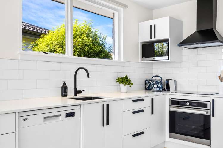 1/98 Perry Street Papanui_6