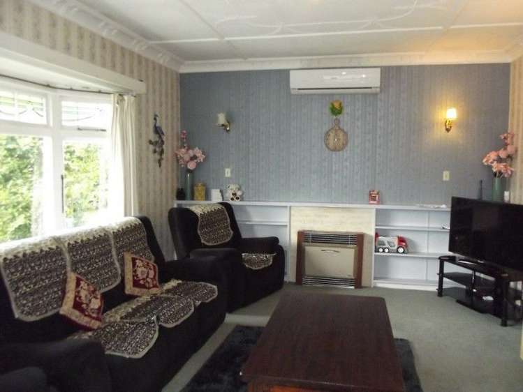 8 Nelson Crescent Napier South_2