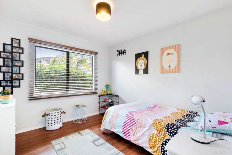 2/7 Fraser Road Narrow Neck_7