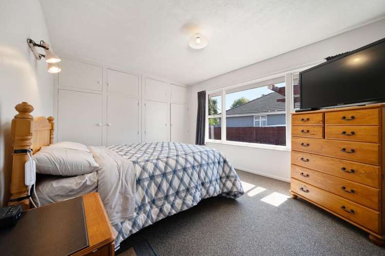 89a Hargood Street Woolston_8