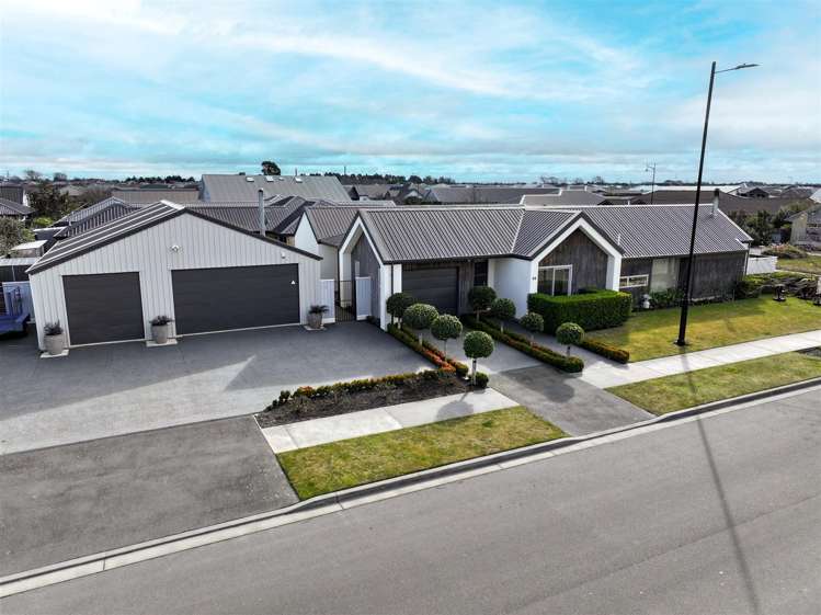 43 Eastfield Drive Lincoln_2