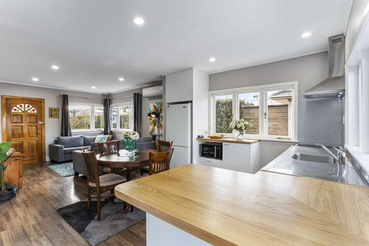 1/84 Barrack Road Mount Wellington_6