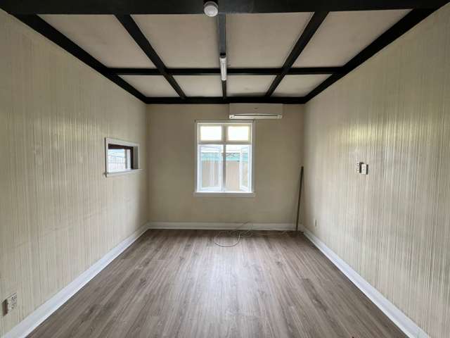 8 Berkeley Road Manurewa_2