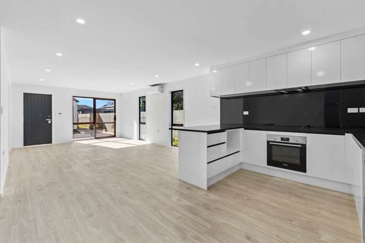 11/13 Kimpton Road Papatoetoe_2